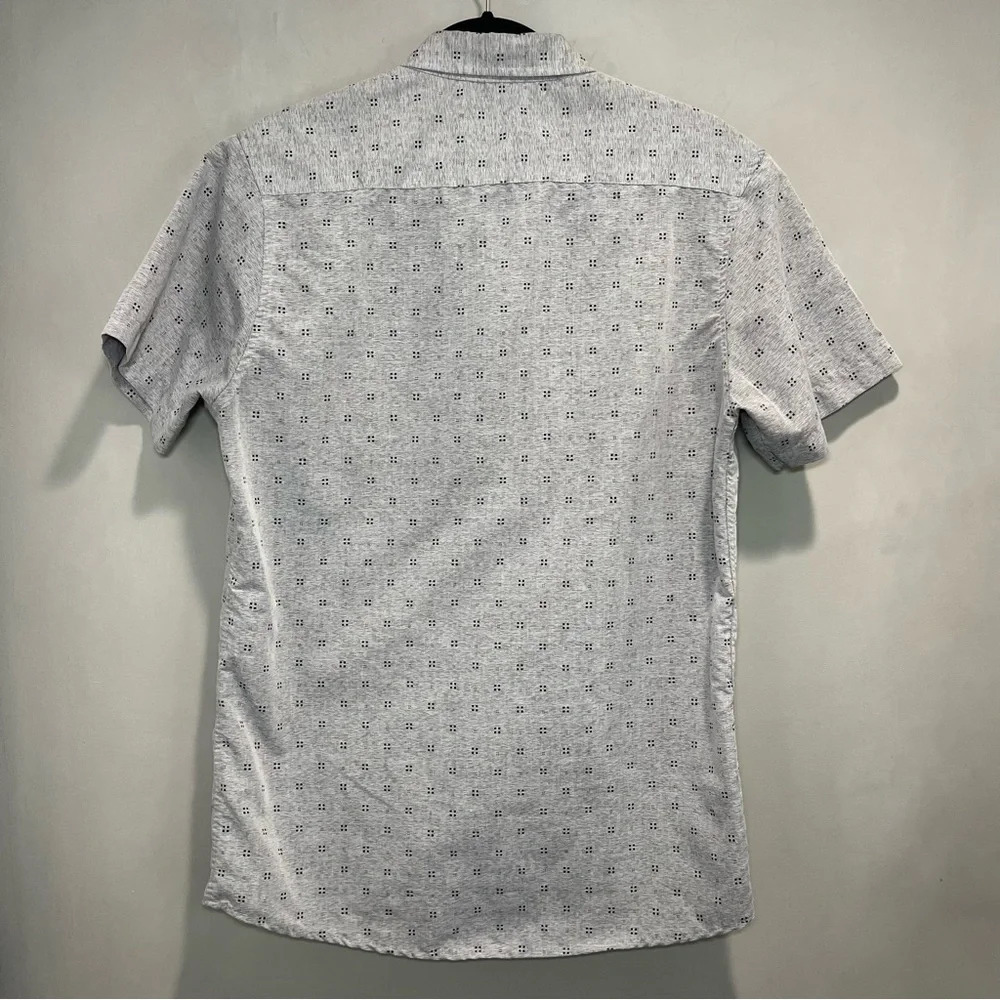 MOLOKAI Surf Co. Mens  Button Down Casual Shirt Medium size. - Picture 4 of 7